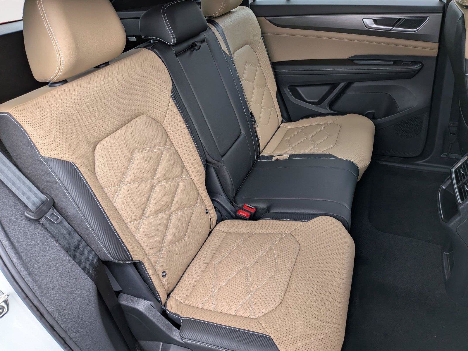 New 2026 Volkswagen Atlas Cross Sport SE AWD/4WD image 19