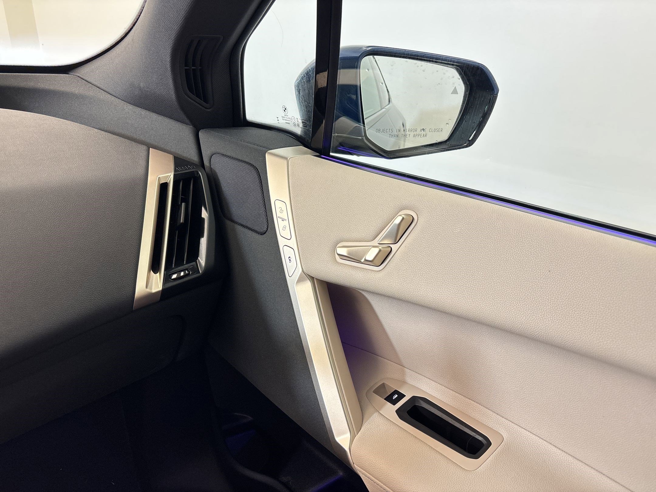 Certified 2023 BMW iX xDrive50 w/ Sport Package image 27