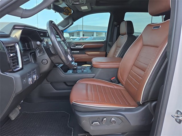 Used 2024 GMC Sierra 1500 Denali Ultimate image 10
