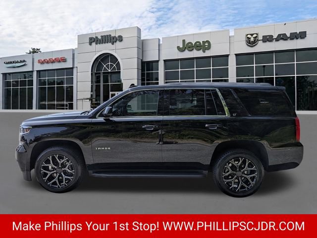 Used 2017 Chevrolet Tahoe LT w/ Luxury Package RWD image 6