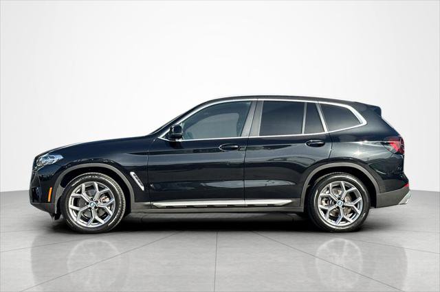 Used 2023 BMW X3 sDrive30i w/ Premium Package image 2