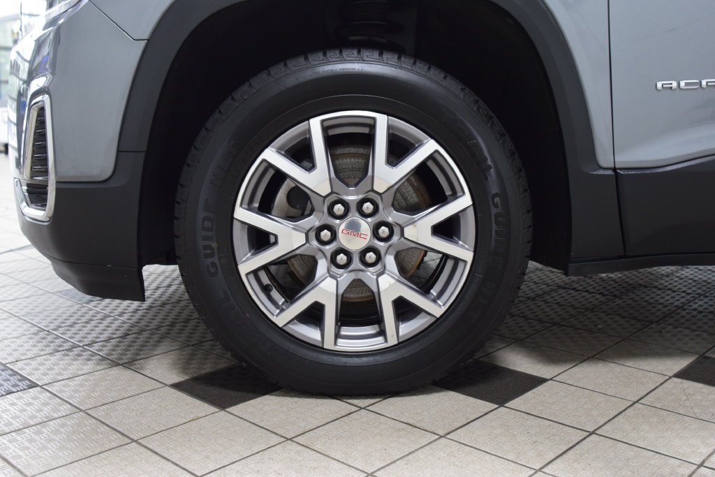 Used 2020 GMC Acadia SLT FWD image 29