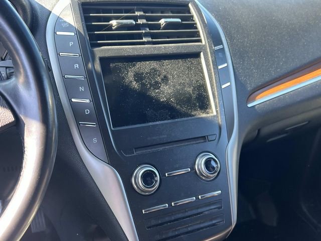 Used 2017 Lincoln MKC Reserve w/ Lincoln MKC Climate Package image 10