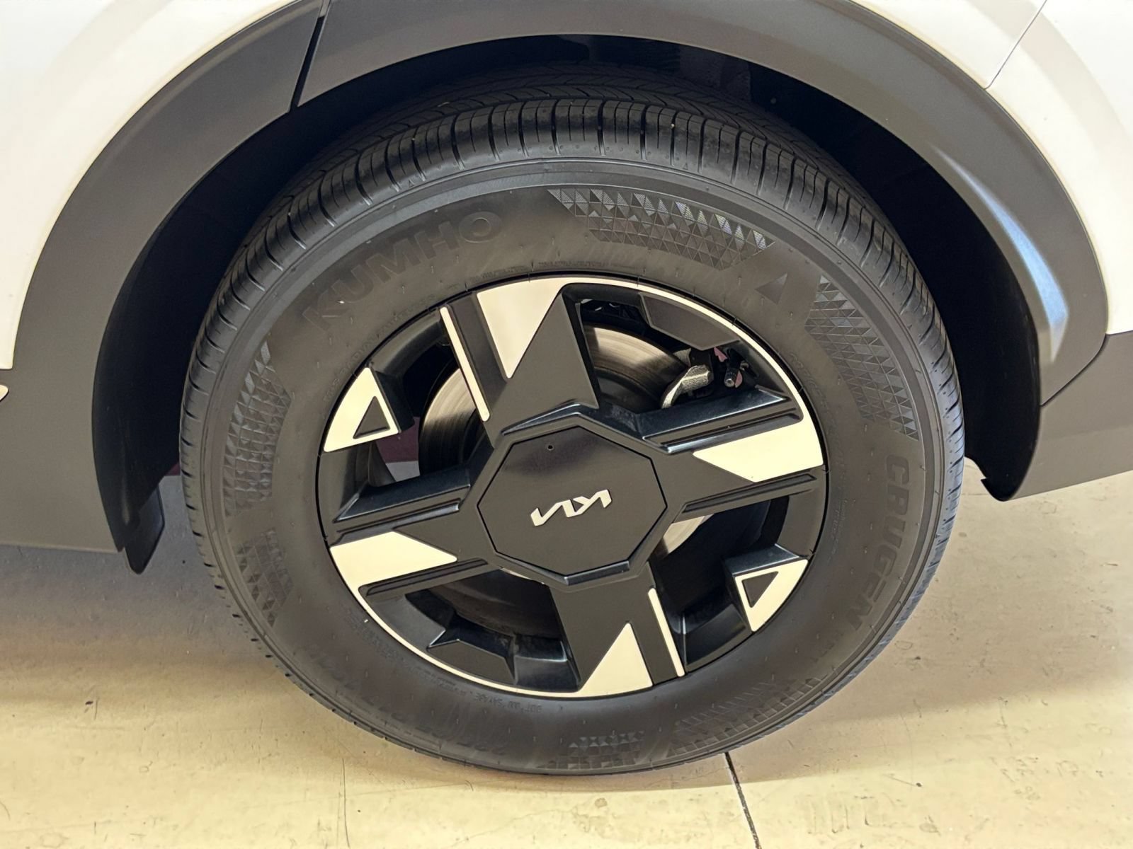 Used 2026 Kia Sportage LX FWD image 25