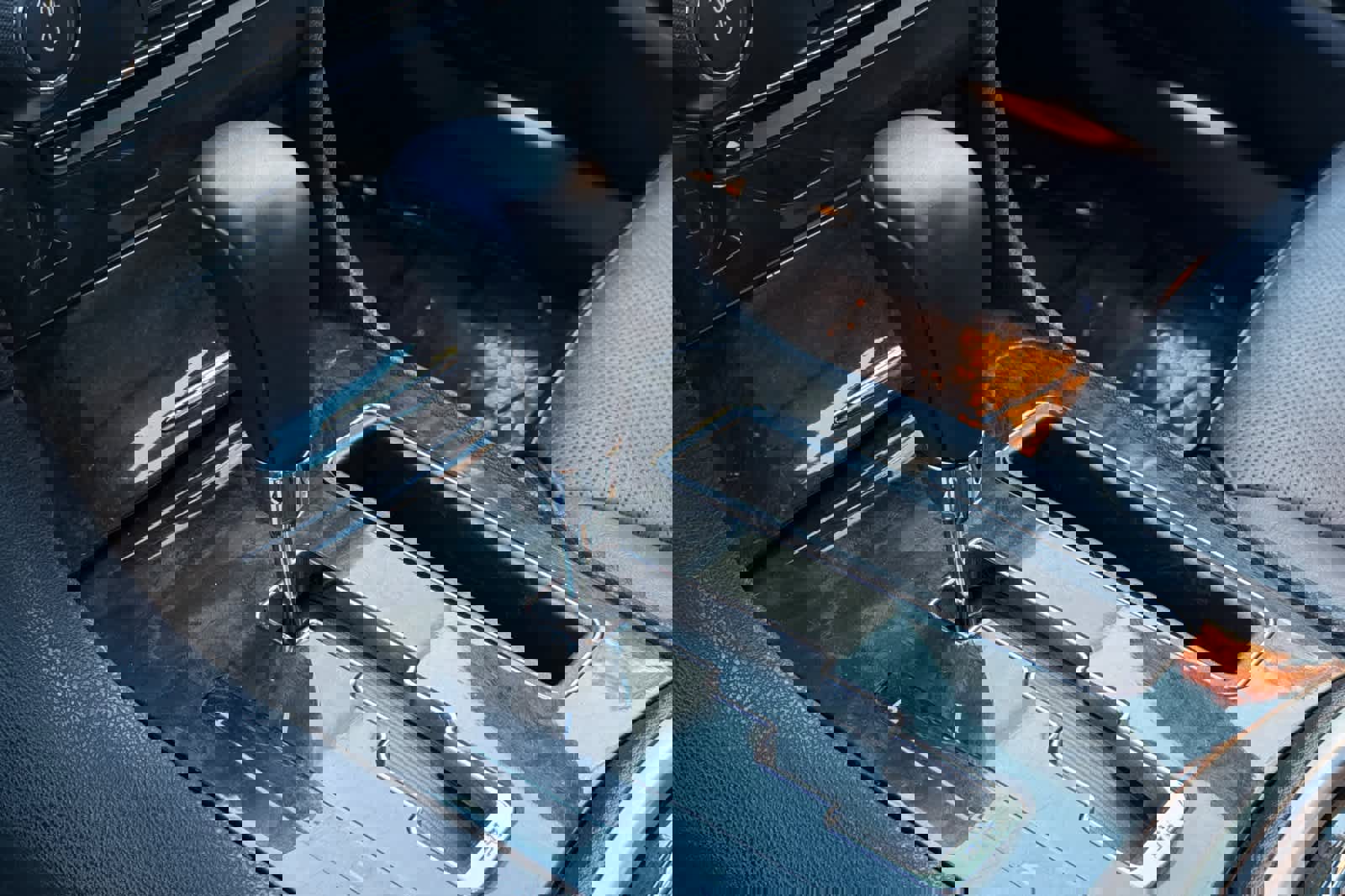 Used 2014 Chrysler 300 C image 23