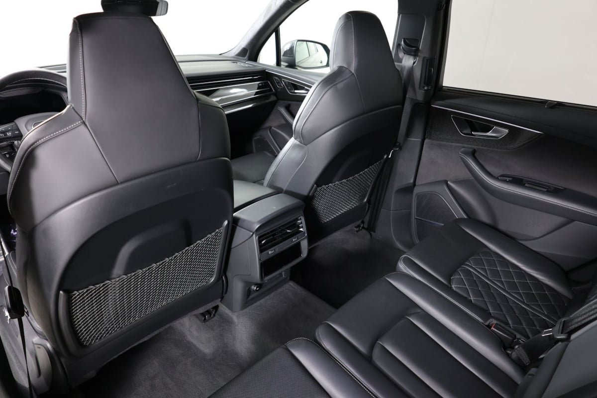 Used 2023 Audi SQ7 Prestige AWD/4WD image 53