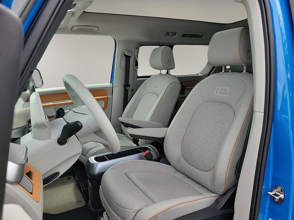 Used 2025 Volkswagen ID. Buzz 1st Edition image 11