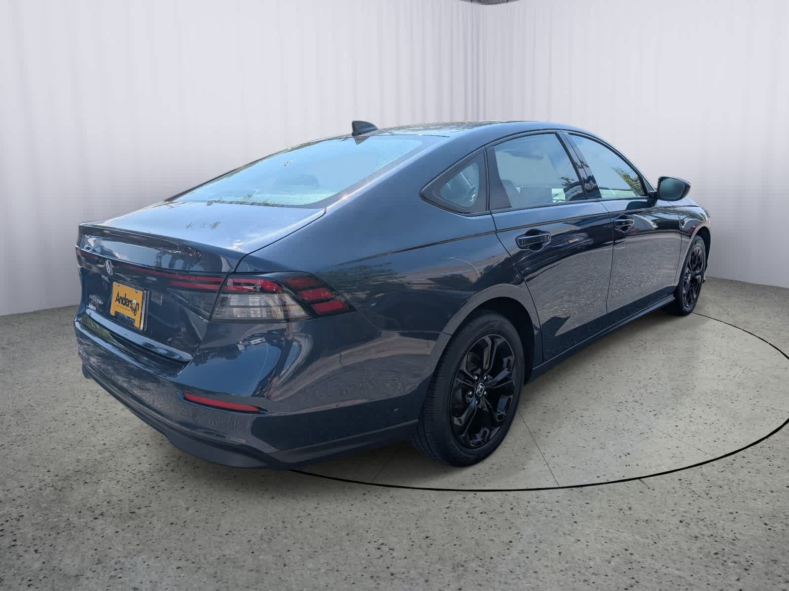 Certified 2025 Honda Accord SE image 3