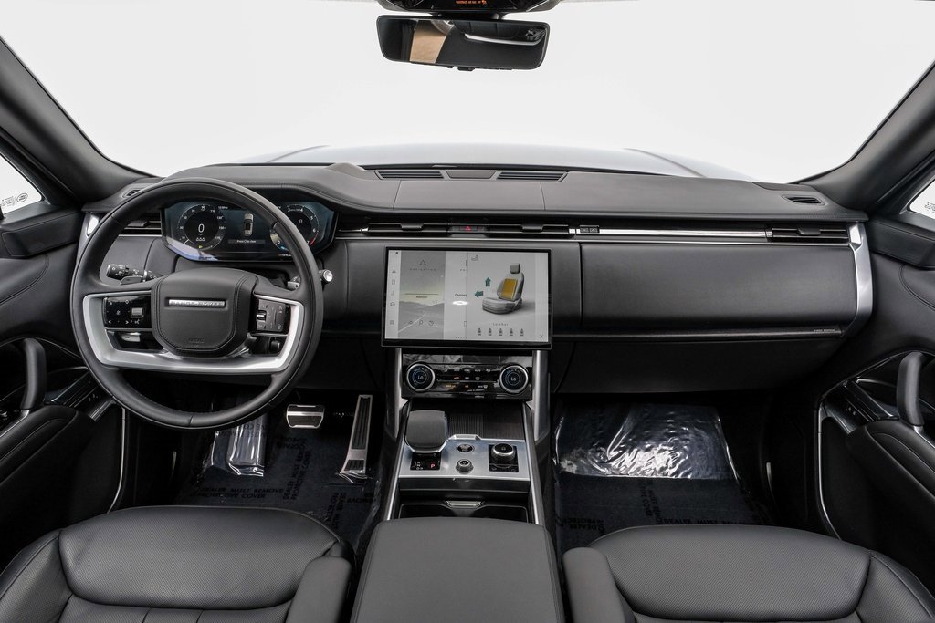 Used 2023 Land Rover Range Rover First Edition image 19