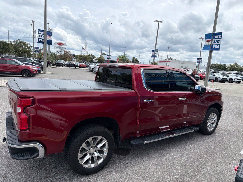 Used 2022 Chevrolet Silverado 1500 LTZ w/ LTZ Premium Package AWD/4WD image 9