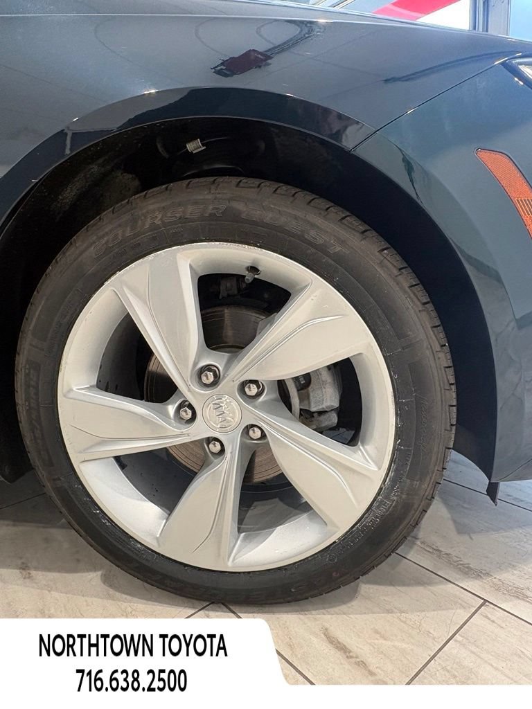 Used 2018 Buick Regal Preferred w/ Driver Confidence Package #1 FWD image 11