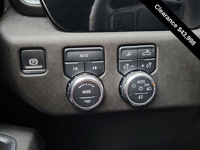 Used 2025 GMC Sierra 1500 SLT image 38