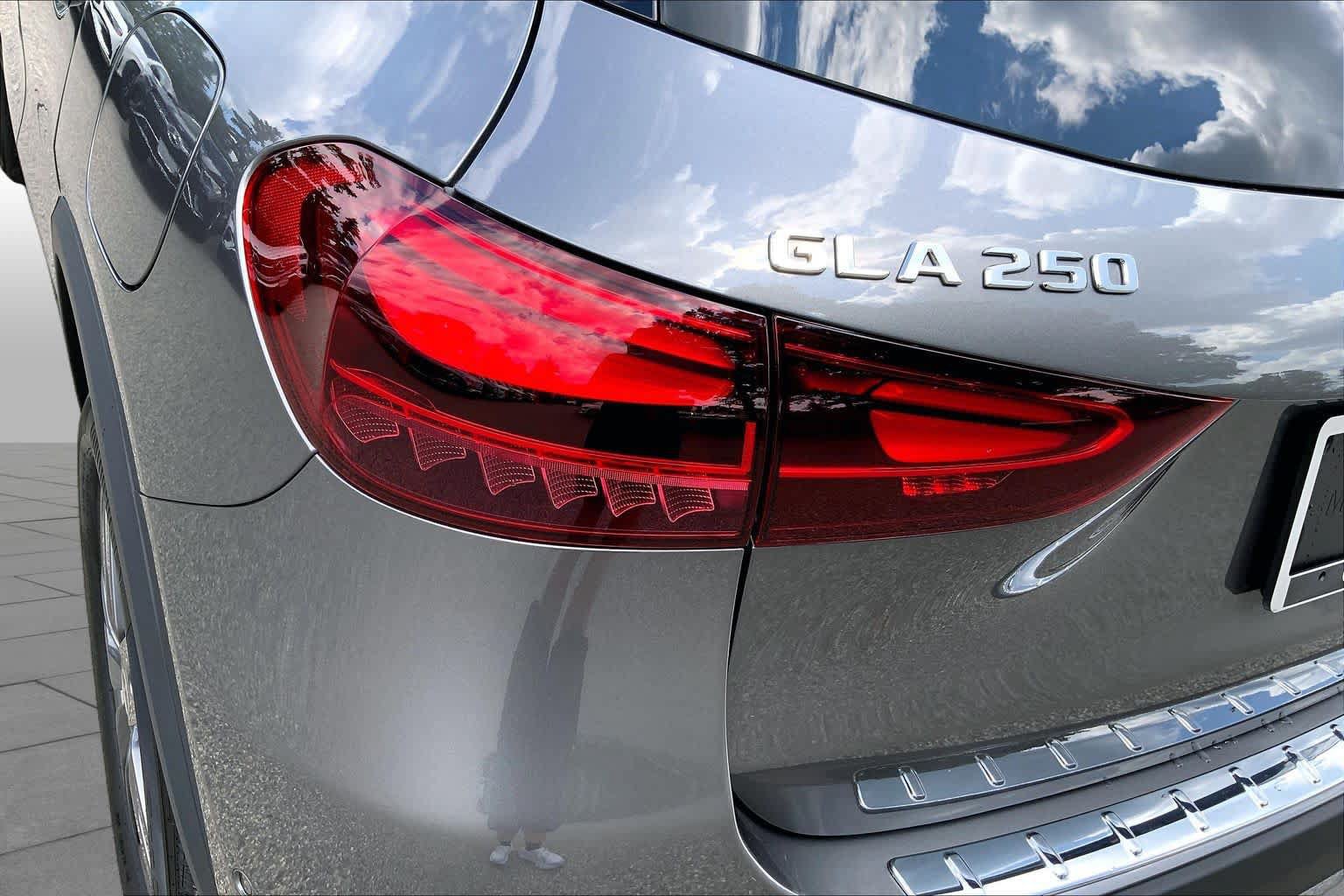 New 2026 Mercedes-Benz GLA 250 4MATIC image 18