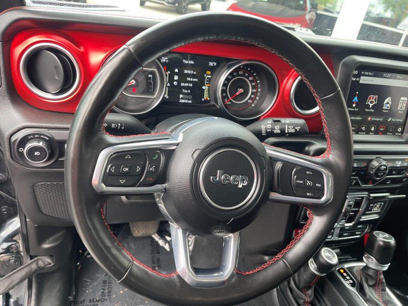 Used 2022 Jeep Wrangler Unlimited Rubicon w/ Cold Weather Group AWD/4WD image 18
