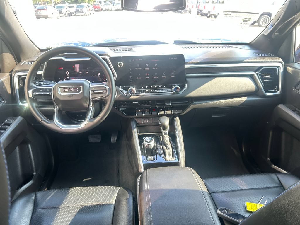 Used 2024 GMC Canyon Elevation w/ Elevation Premium Package AWD/4WD image 13