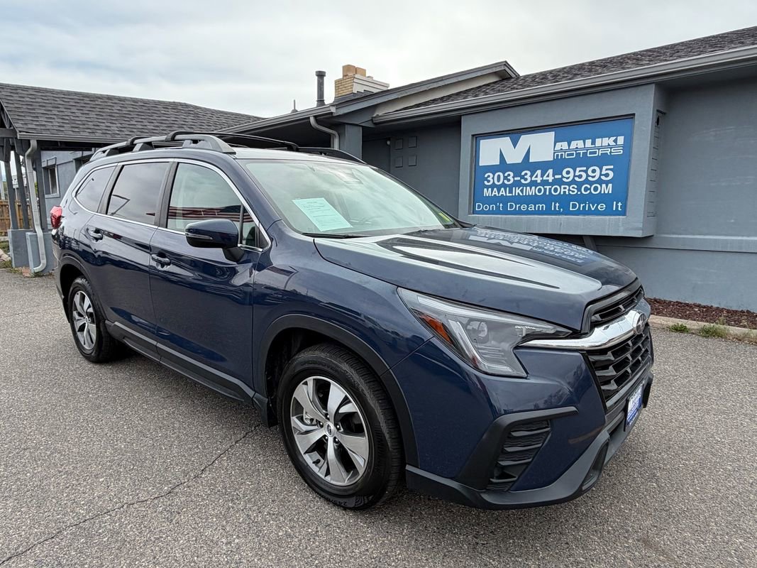Used 2023 Subaru Ascent Premium w/ Convenience Package