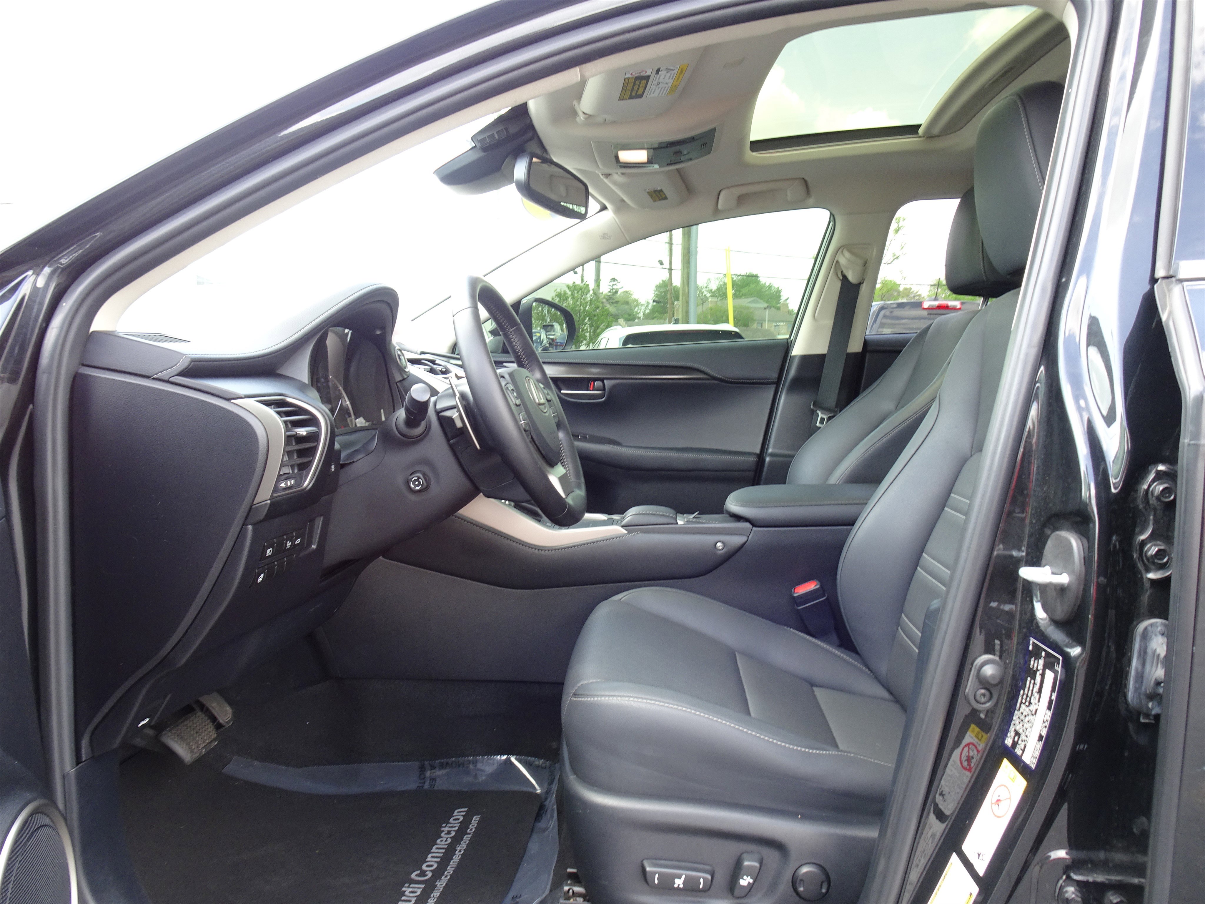Used 2020 Lexus NX 300h AWD w/ Premium Package image 9