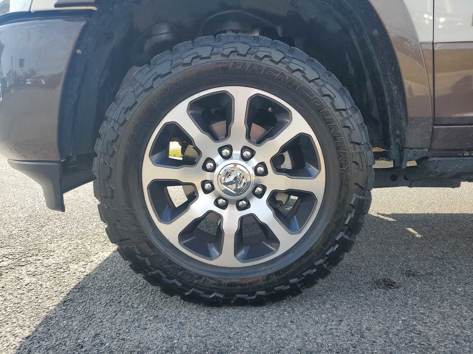 Used 2024 RAM 2500 Limited image 10