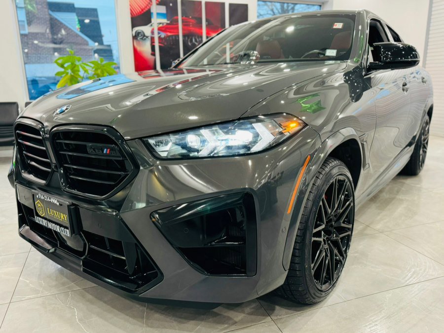 Used 2024 BMW X6 M Competition w/ Executive Package image 4