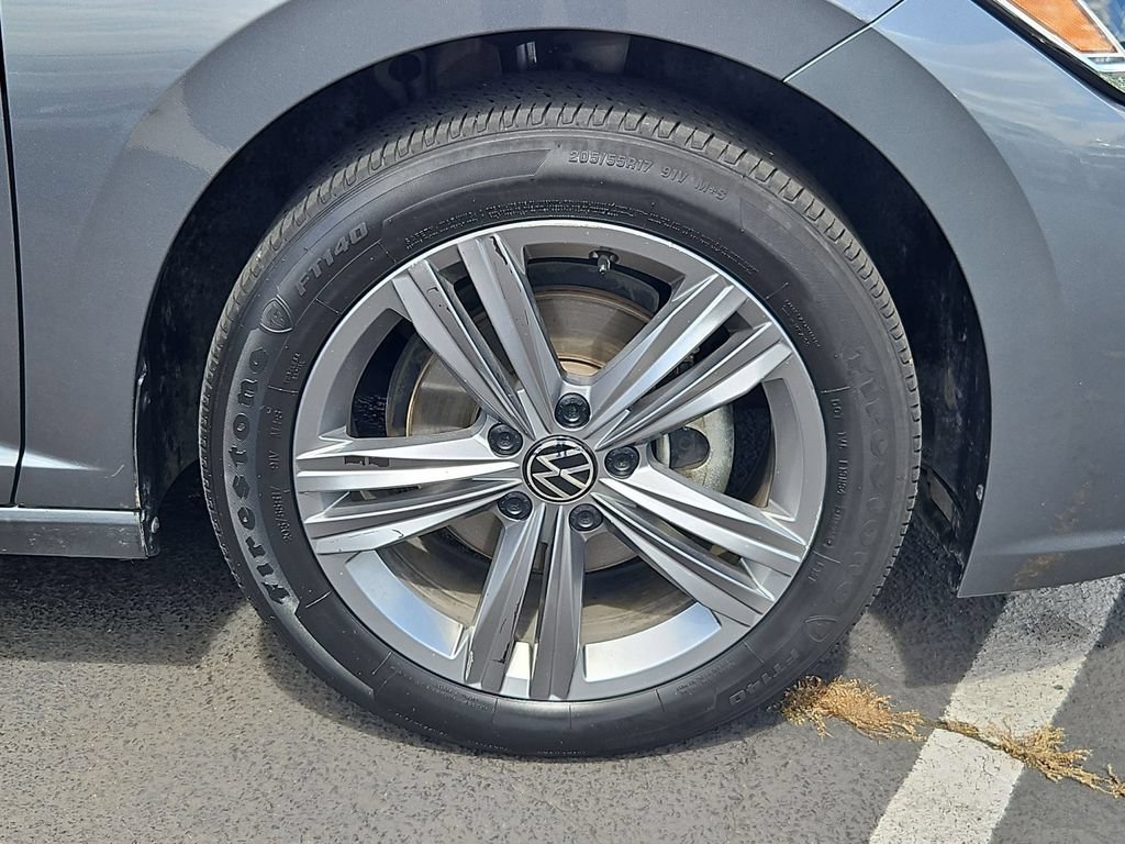 Used 2024 Volkswagen Jetta SE FWD image 30