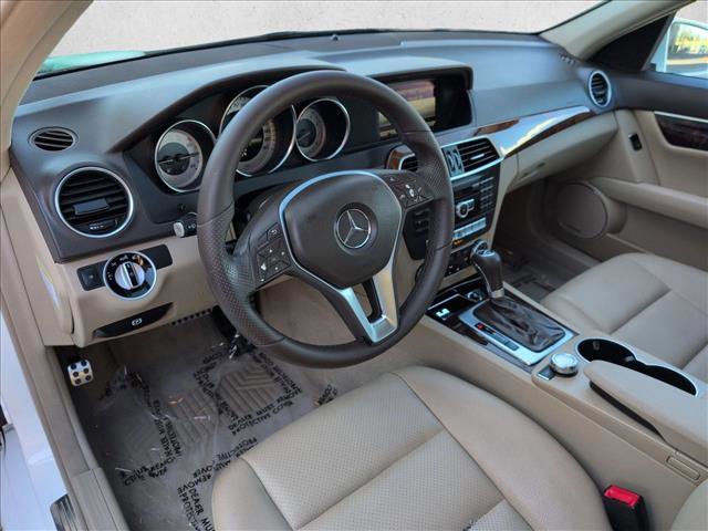 Used 2013 Mercedes-Benz C 250 Sedan image 10