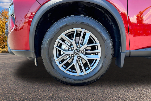 Certified 2026 Nissan Rogue S FWD image 32