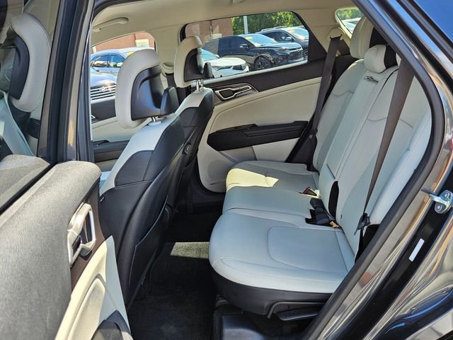 Used 2023 Kia Sportage EX image 6