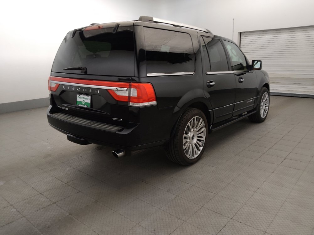 Used 2016 Lincoln Navigator Reserve AWD/4WD image 9