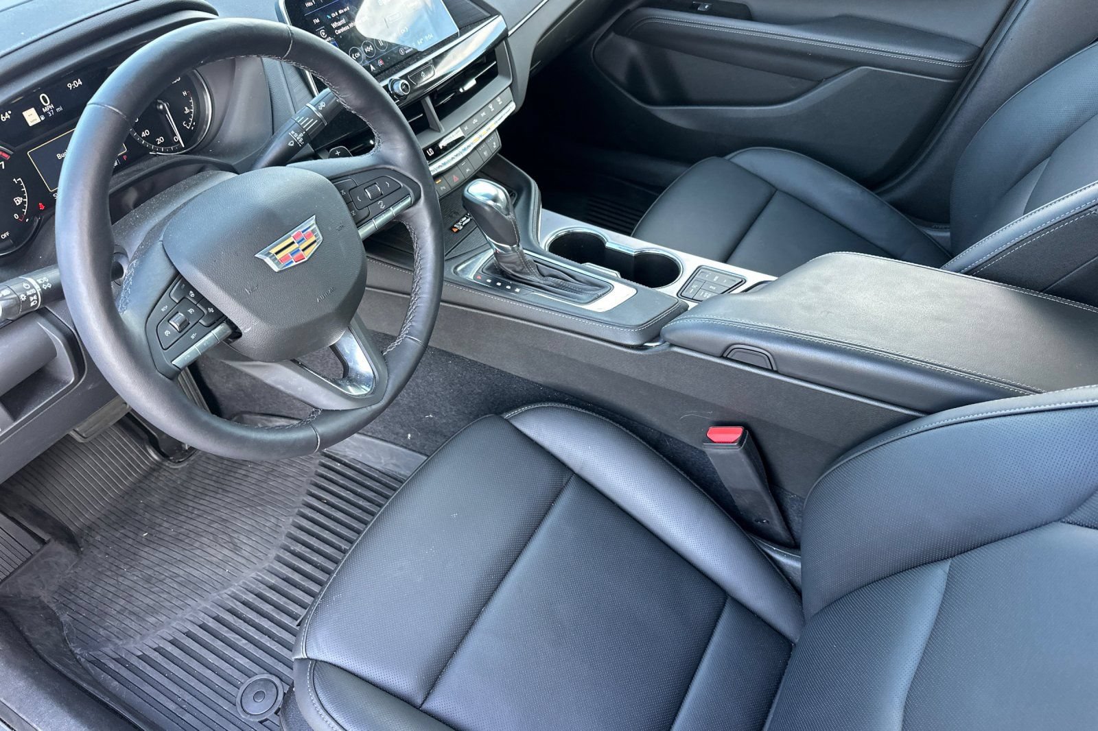 Used 2026 Cadillac CT4 Premium Luxury RWD image 10