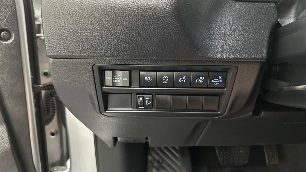Used 2022 Toyota Tundra SR5 image 26