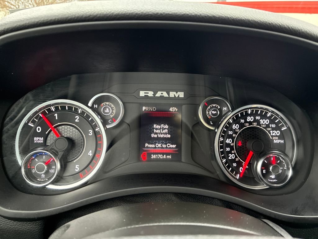 Used 2024 RAM 3500 Big Horn AWD/4WD image 16
