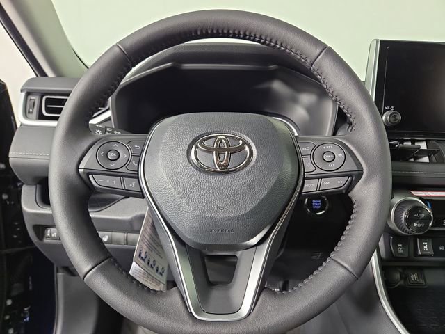 New 2025 Toyota RAV4 XLE image 22