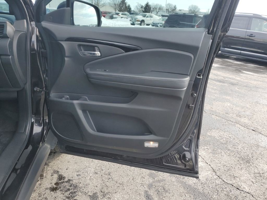 Certified 2021 Honda Passport Touring image 31