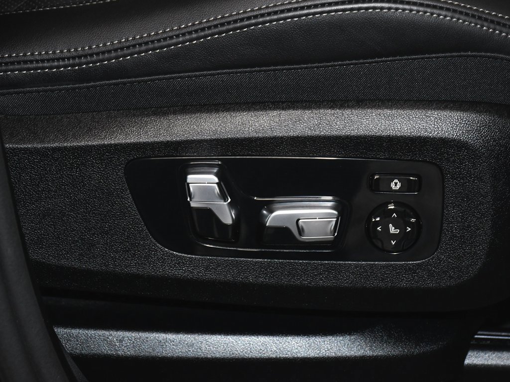 Used 2026 BMW X5 M60i image 71