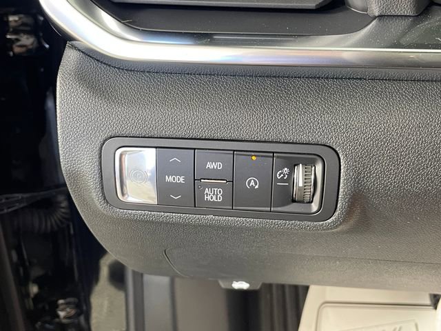New 2026 GMC Terrain Elevation w/ Elevation Premium Package AWD/4WD image 11