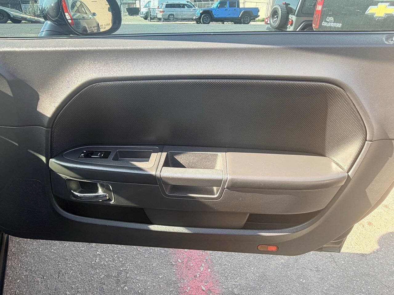 Used 2012 Dodge Challenger R/T Plus image 26