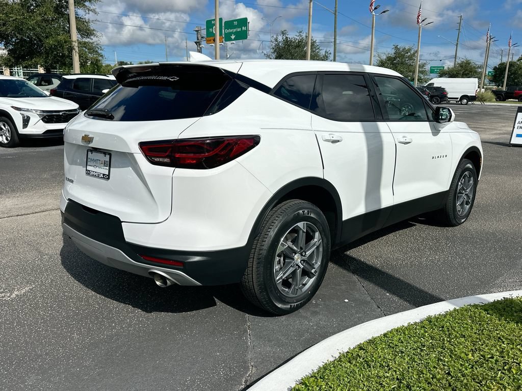 Certified 2025 Chevrolet Blazer LT FWD image 5