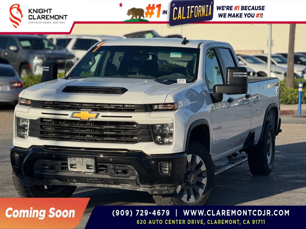 Used 2025 Chevrolet Silverado 2500 Custom w/ Custom Value Package image 1
