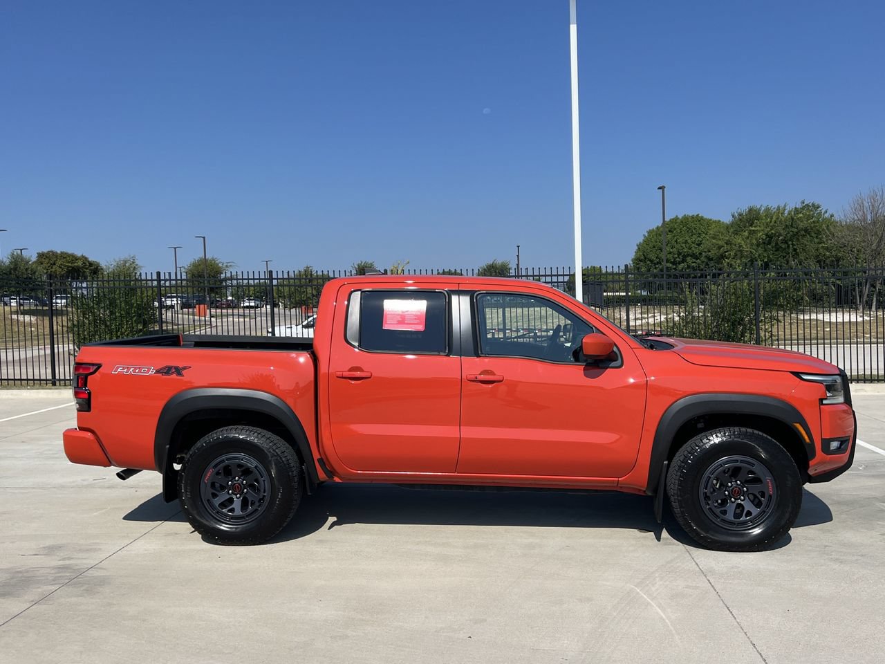 Used 2025 Nissan Frontier PRO-4X w/ Interior Protection Package AWD/4WD image 3