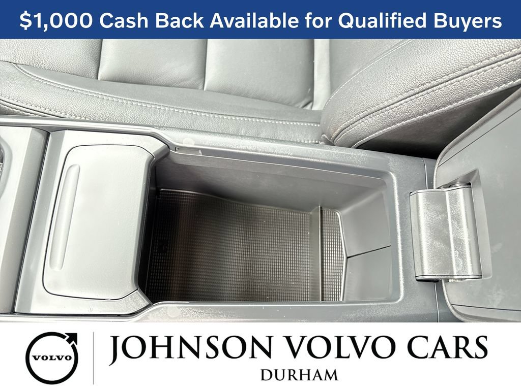 New 2026 Volvo XC40 B5 Core w/ Climate Package AWD/4WD image 22
