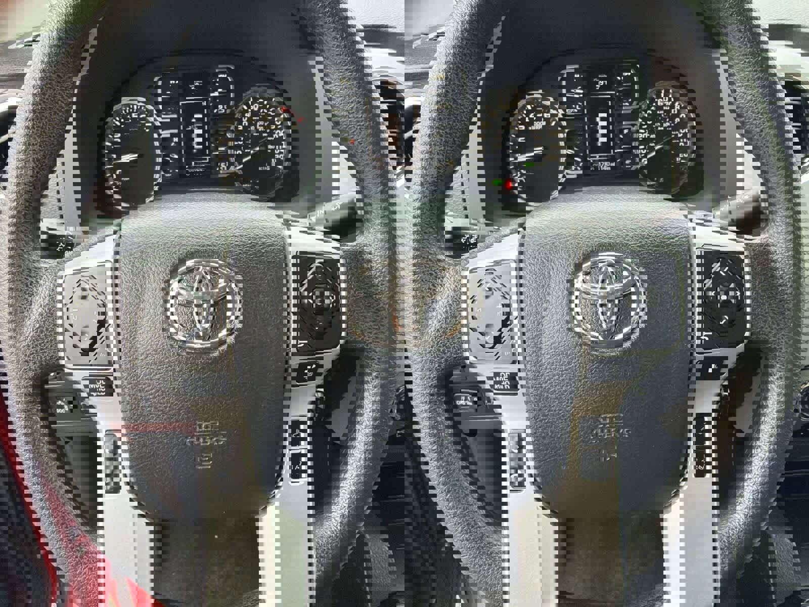 Used 2020 Toyota Tundra SR5 image 27