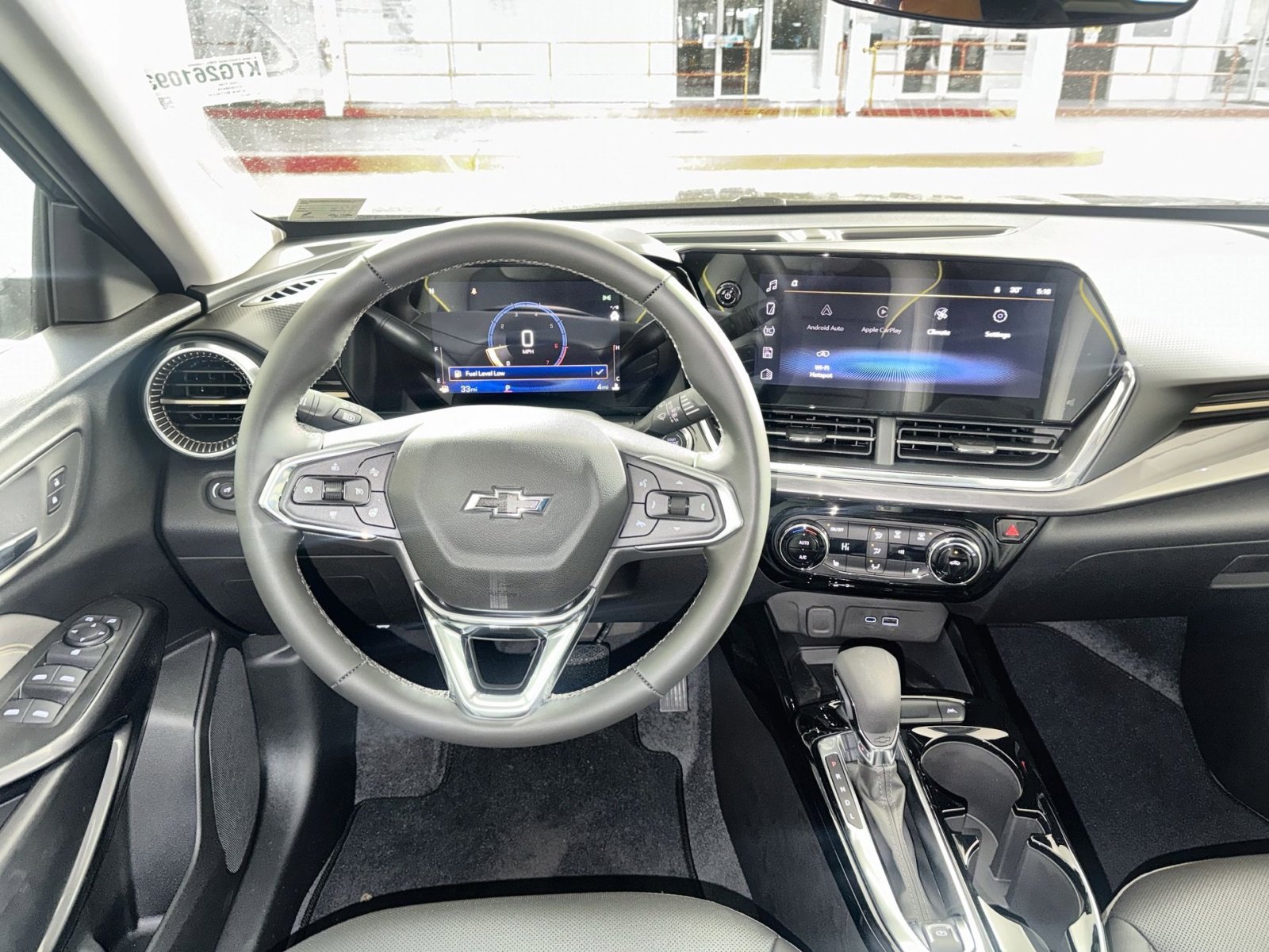 New 2026 Chevrolet Trax ACTIV w/ Sunroof Package image 16