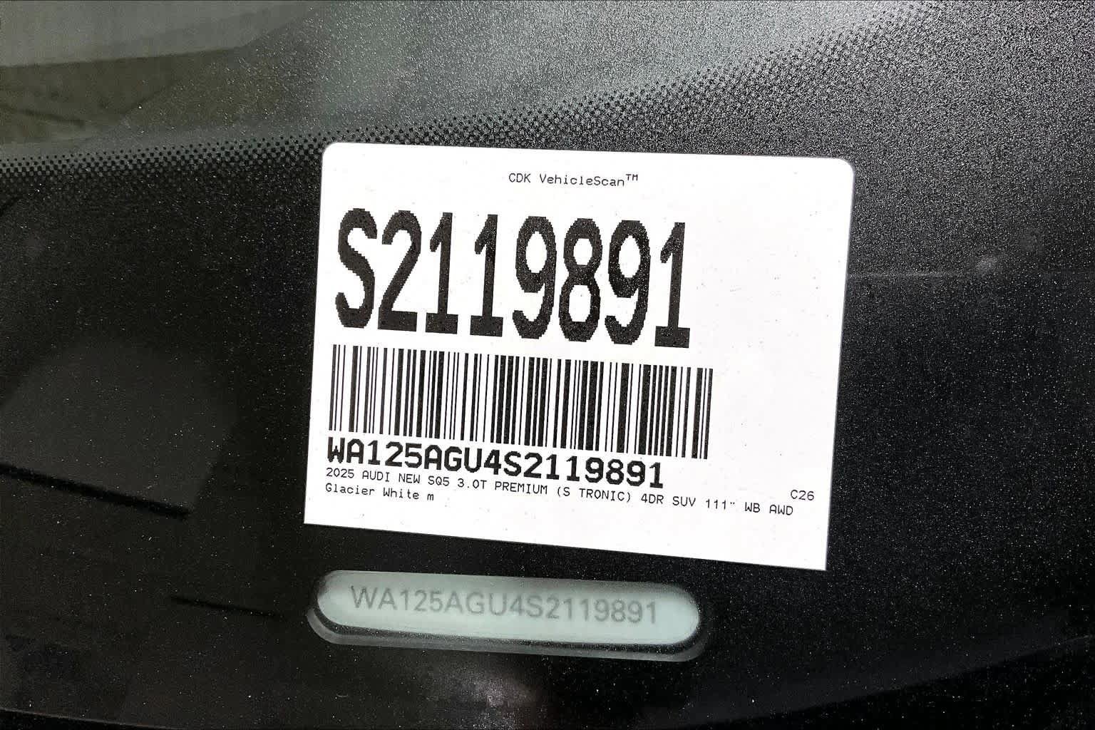 New 2025 Audi SQ5 Premium Plus AWD/4WD image 17