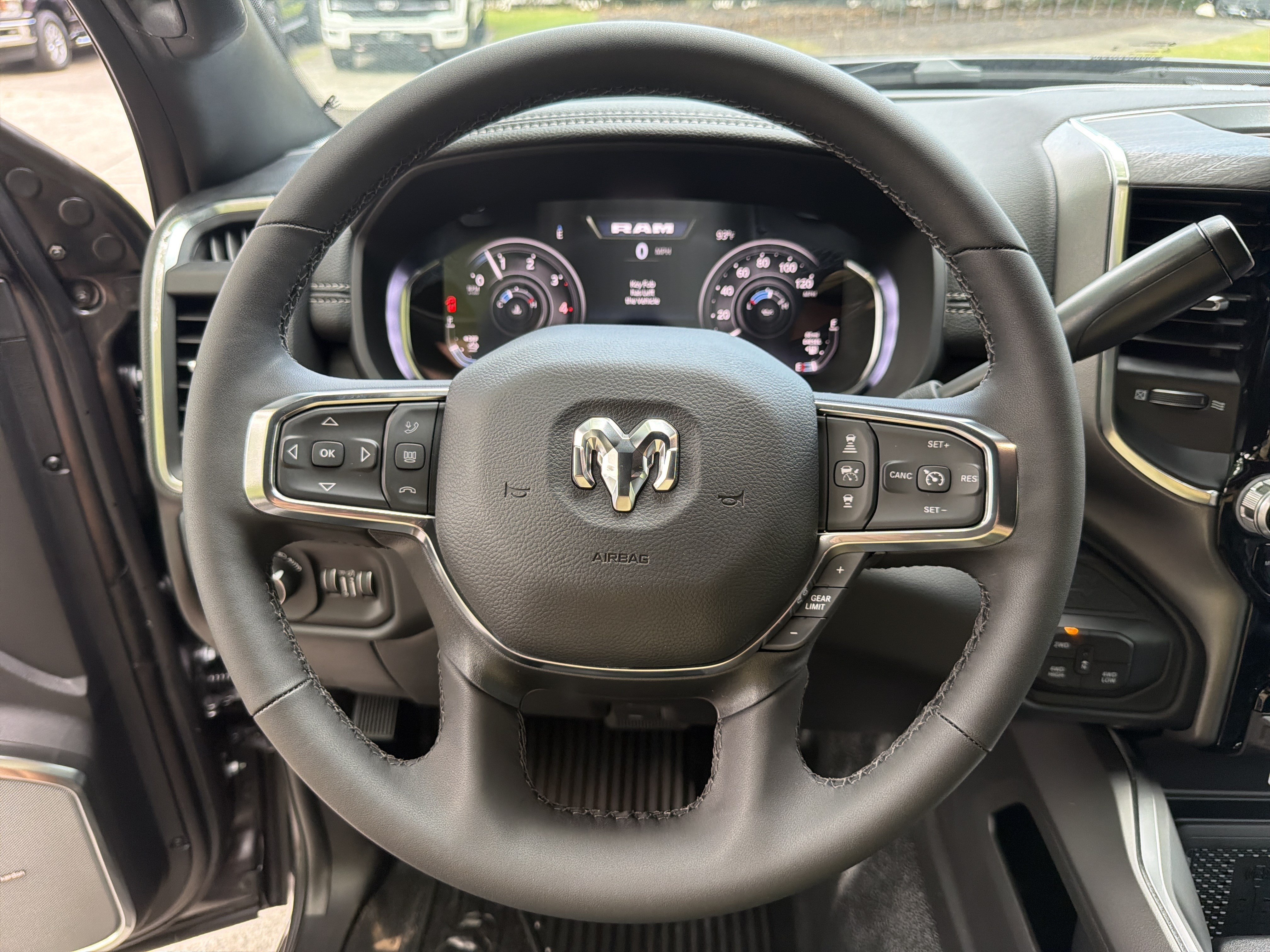 New 2026 RAM 4500 4x4 Crew Cab DRW w/ Laramie Trim Package image 22