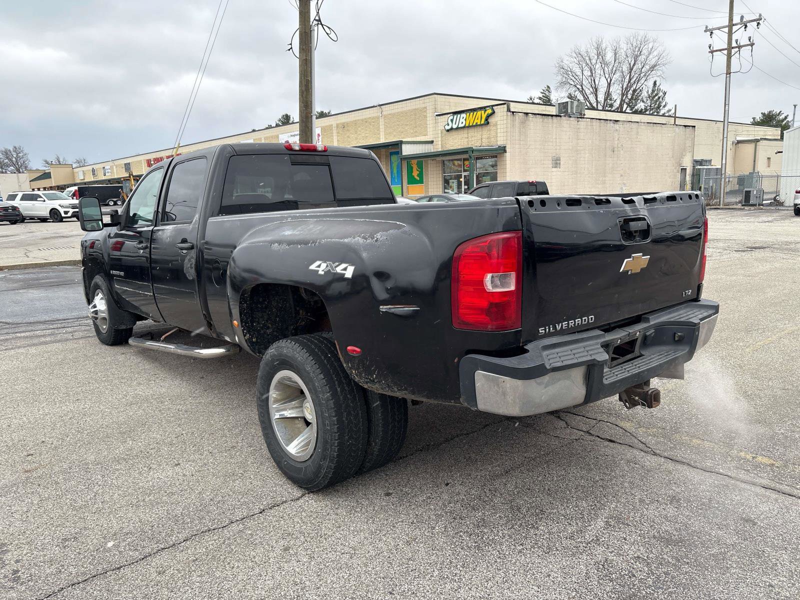 Used 2008 Chevrolet Silverado 3500 LTZ image 3