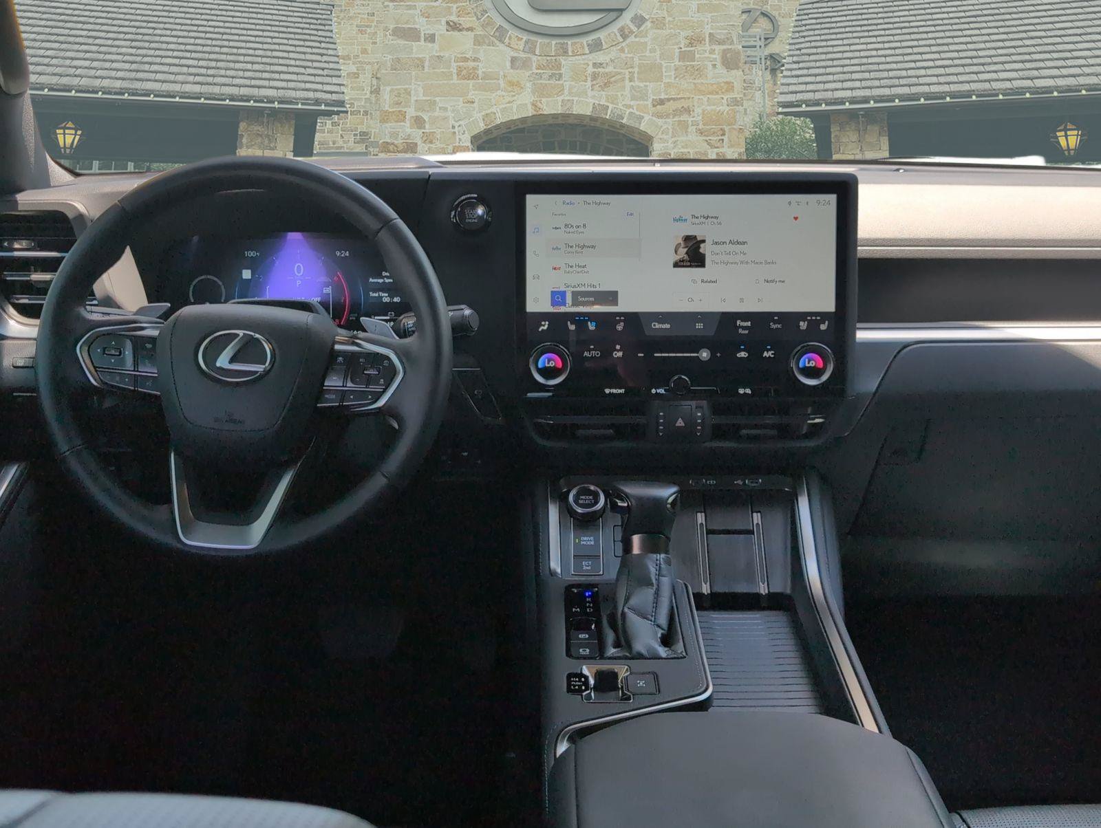 Certified 2025 Lexus GX 550 w/ Cold Area Package AWD/4WD image 15