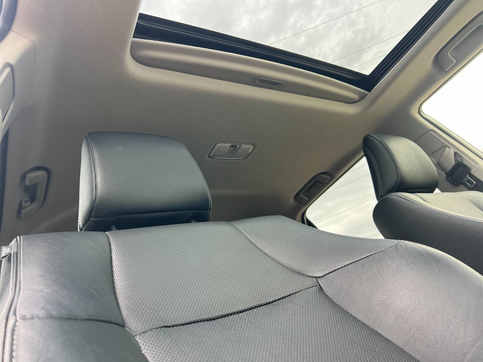 Used 2023 Toyota 4Runner Limited RWD image 19