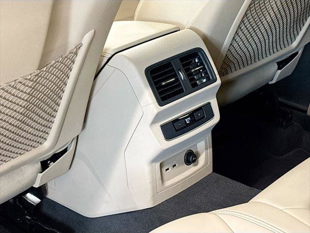 Certified 2024 Audi Q5 Premium w/ Convenience Package AWD/4WD image 17