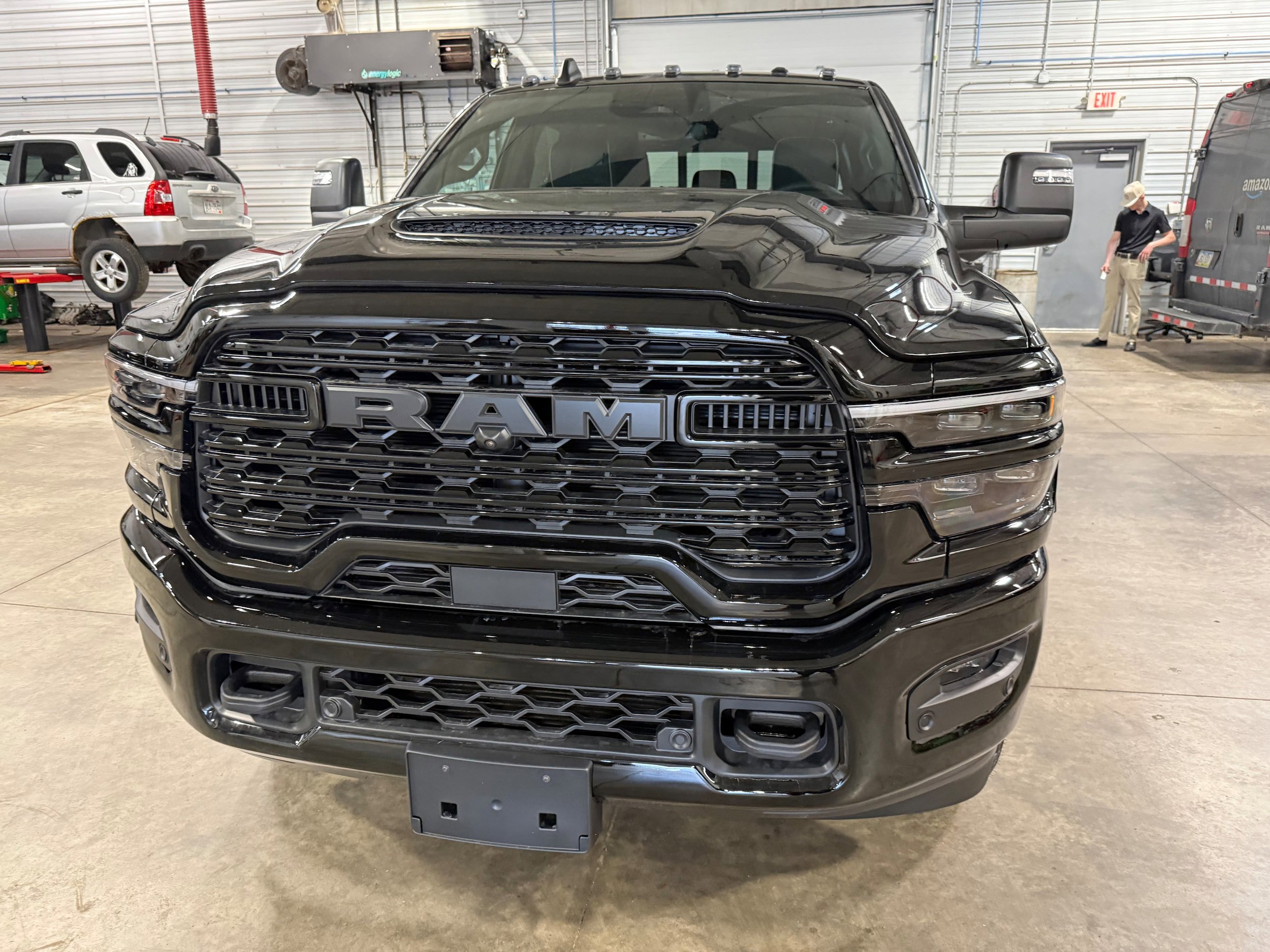 New 2026 RAM 2500 Limited AWD/4WD image 28