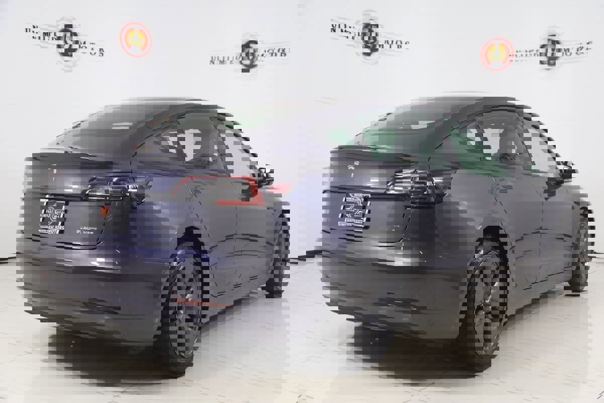 Used 2021 Tesla Model 3 Long Range image 3